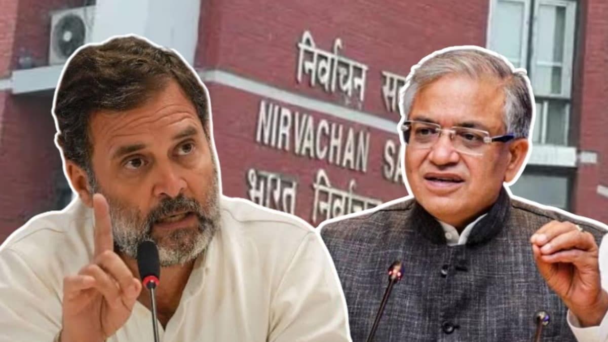 फॉर्म-6 विवाद पर चुनाव आयोग ने राहुल गांधी को दिया जवाब
