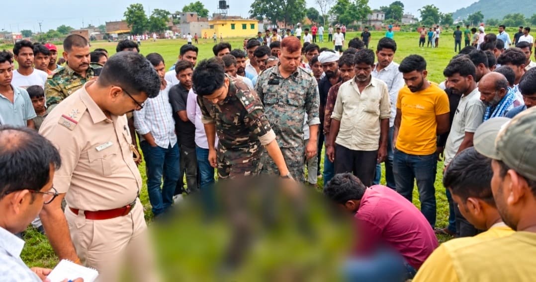 Hazaribagh: बक्सपुरा गांव में 23 वर्षीय युवक का शव बरामद, हत्या की आशं