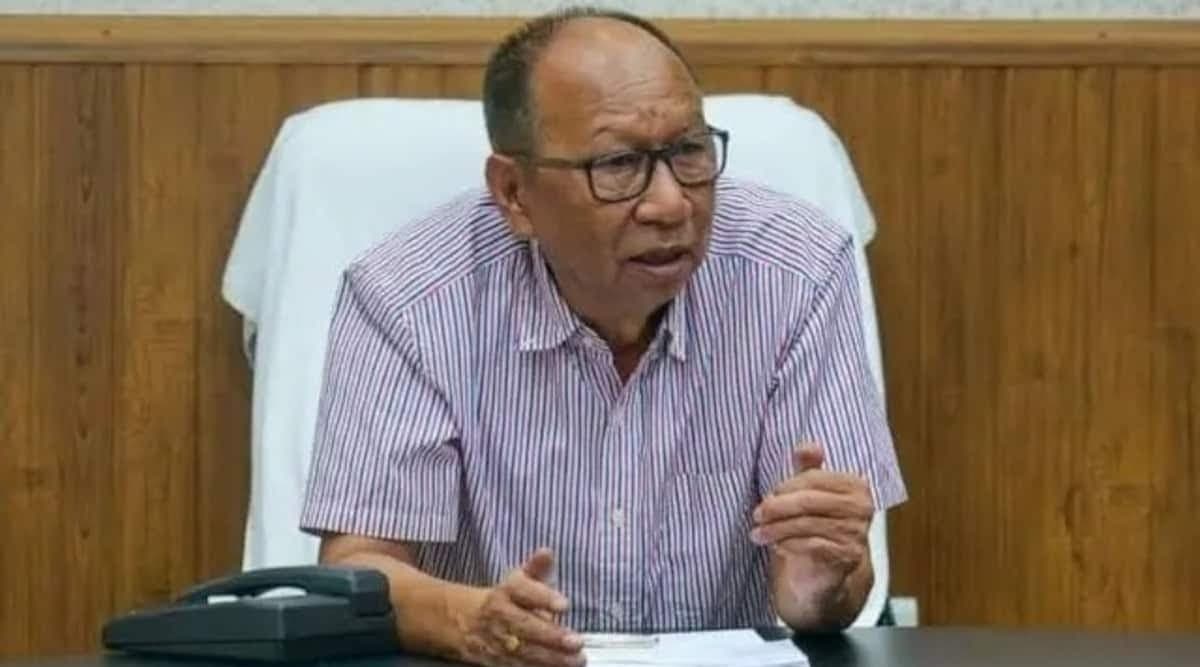 मणिपुर में 3 दिन बंद रहेंगे स्कूल-कॉलेज, NRC की मांग को लेकर प्रदर्शन के बीच सरकार का फैसला