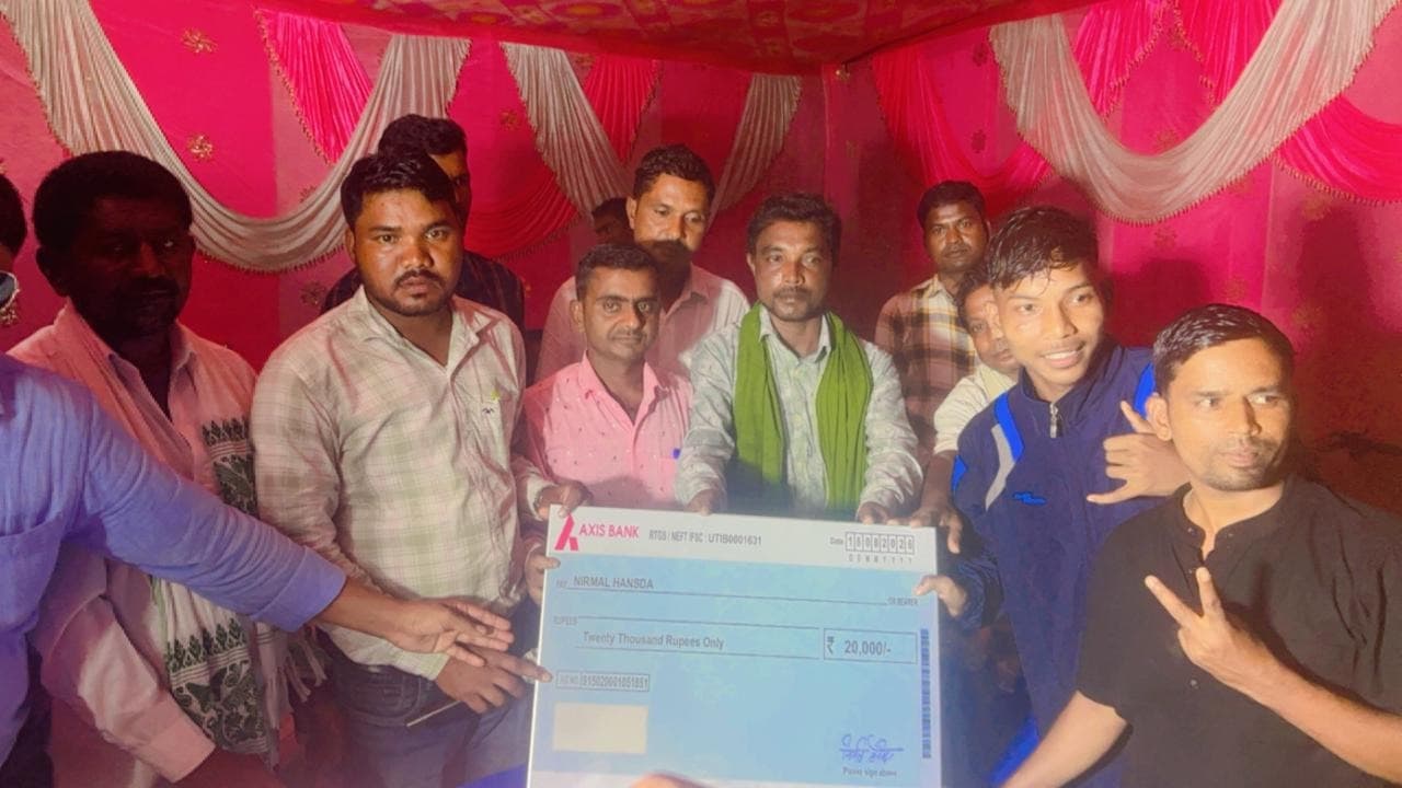 रोपलाही स्टेडियम में तीन दिवसीय फुटबॉल टूर्नामेंट का समापन, पेनाल्टी शूटआउट में इंडियन कोबरा बनचतरा विजेता