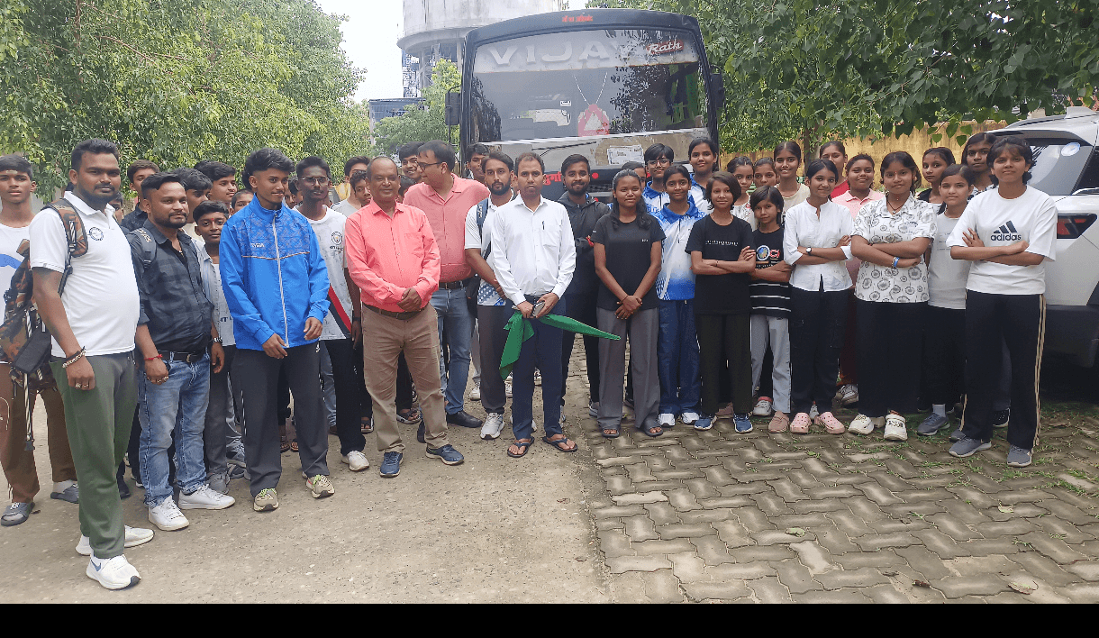 राज्य ताइक्वांडो प्रतियोगिता के लिए हजारीबाग के 45 खिलाड़ी रवाना