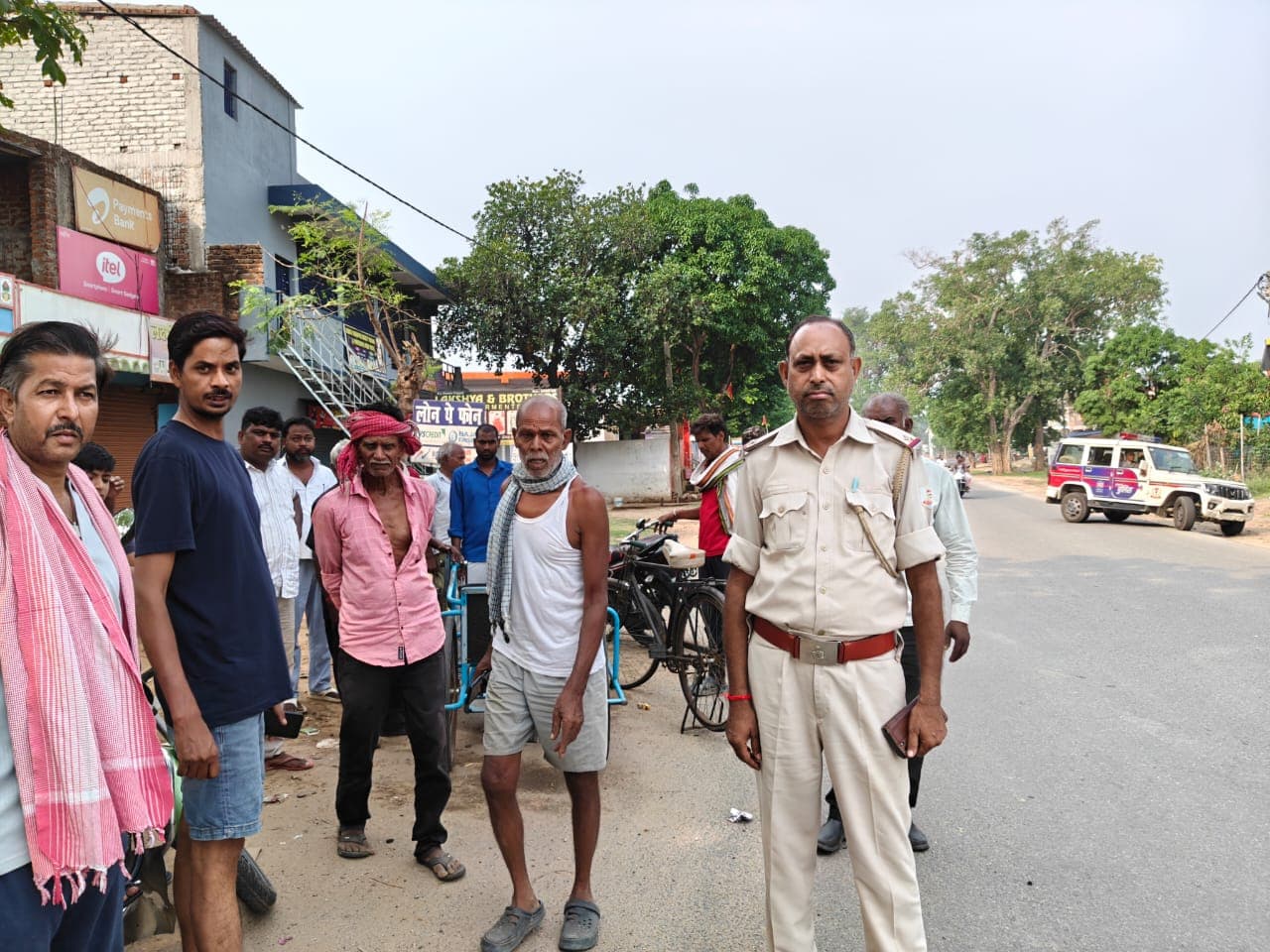 चैन छिंतई कर बाइक सवार फरार