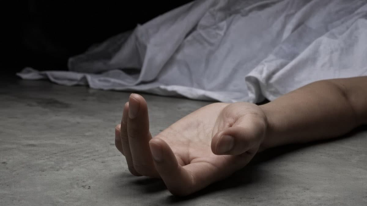 कैंसर के इलाज के लिए नहीं थे पैसे, पालघर में तीन भाई-बहनों की मौत