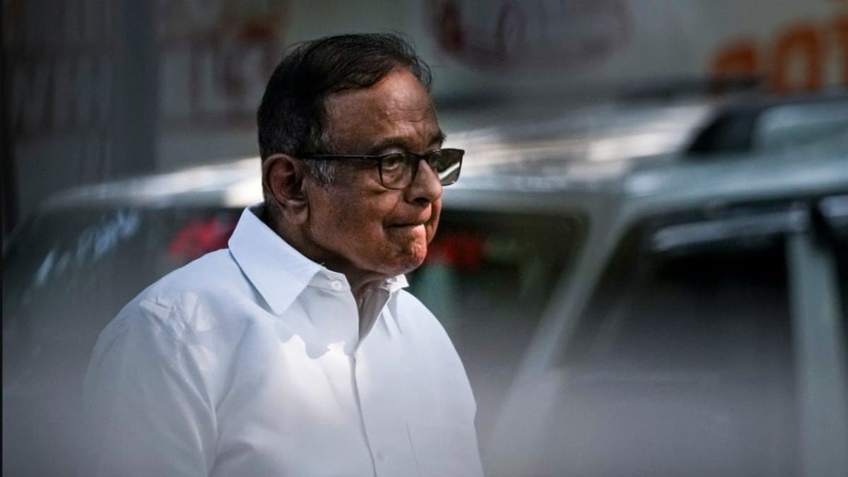 हिंसक प्रदर्शन के आरोपों पर चिदंबरम का पलटवार, बोले- गांधीवादी तरीके अपनाते हैं