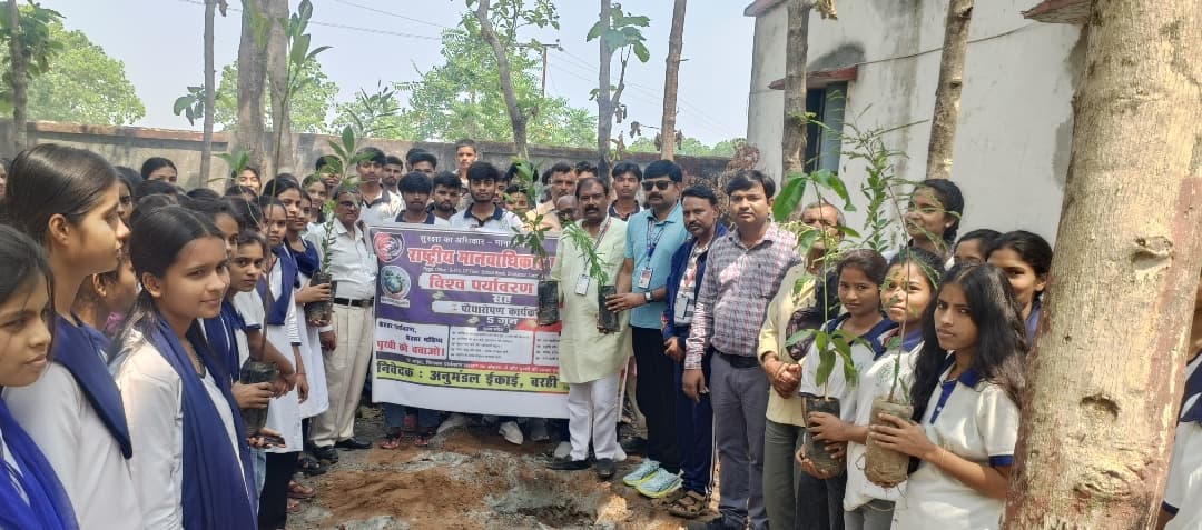 पर्यावरण संरक्षण के लिए हर व्यक्ति को लगाने चाहिए पौधे: कपिल केशरी