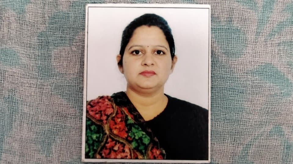 छुट्टी पर घर आए आर्मी जवान पर पत्नी की हत्या का आरोप, छत से गिरने की रची झूठी कहानी