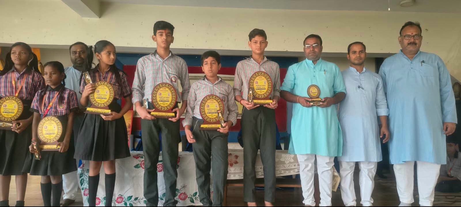 मेधा संस्कृति महोत्सव में एसएसवीएम के छात्रों का उत्कृष्ट प्रदर्शन