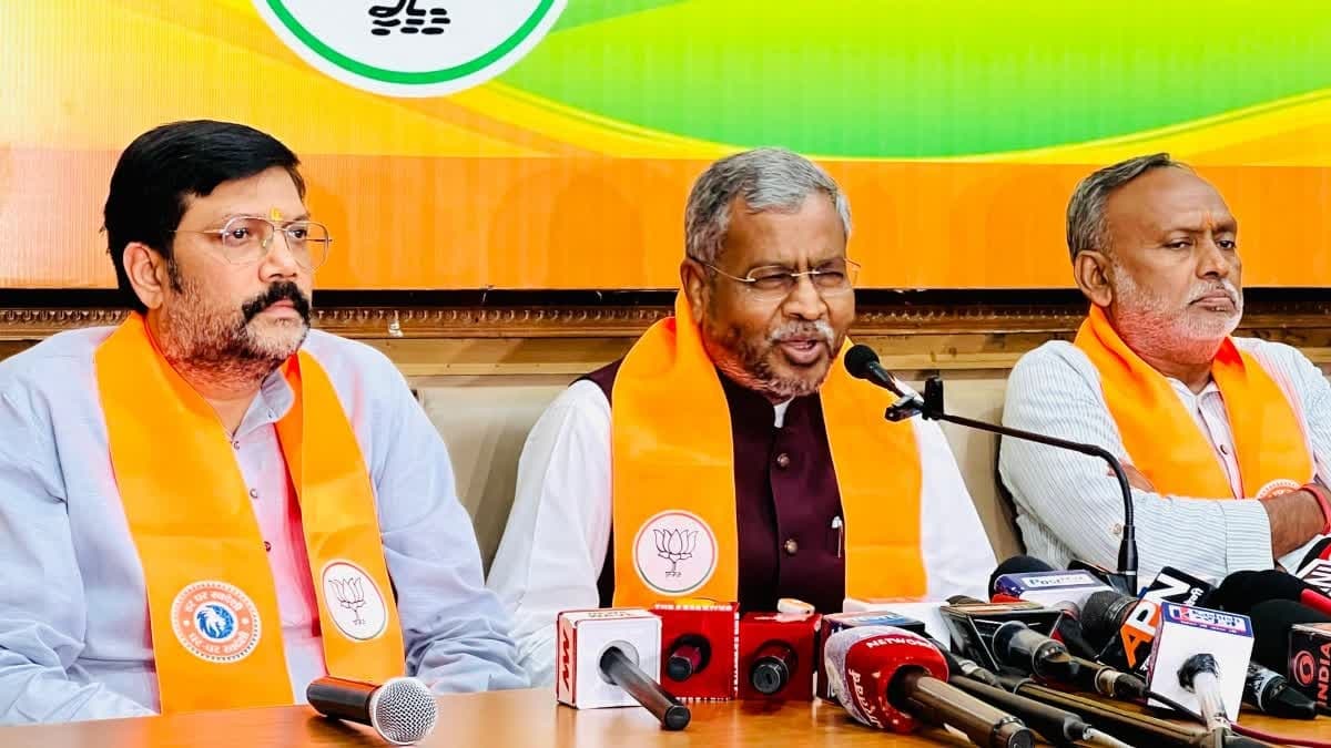 JSSC अधिकारियों पर कार्रवाई नहीं होने को लेकर बाबूलाल मरांडी ने हेमंत सोरेन सरकार पर उठाए सवाल