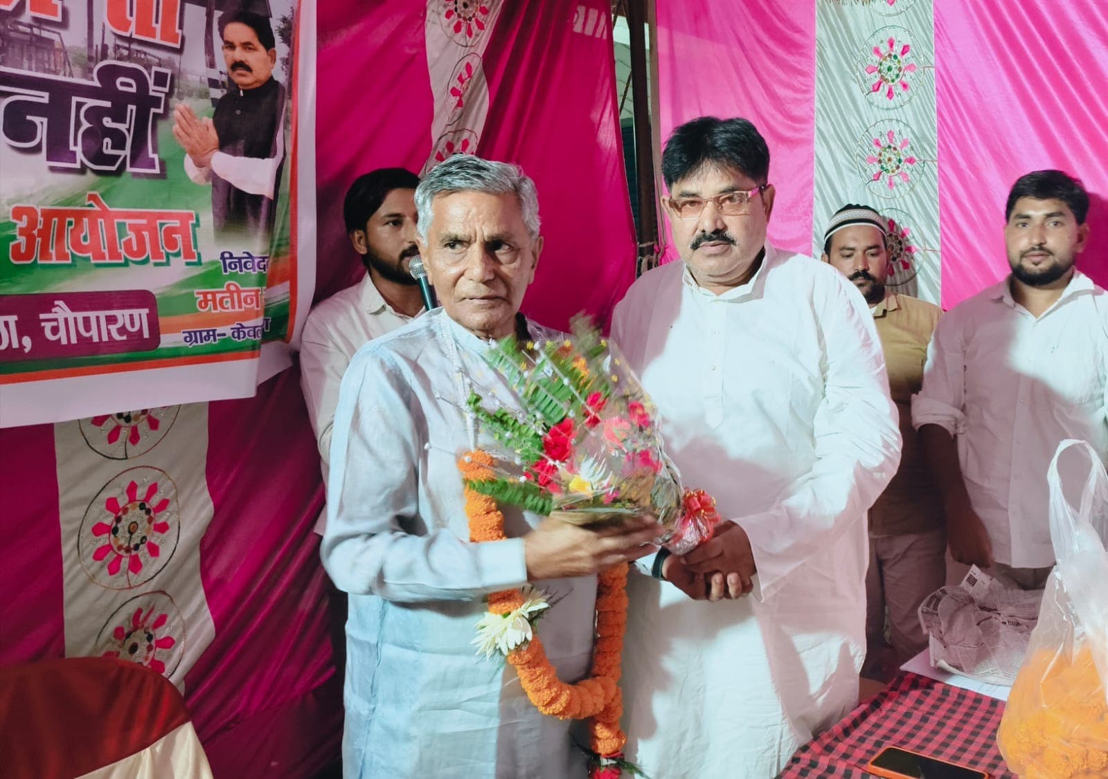 सड़क की बदहाली पर ग्रामीणों का हुंकार, अब गूंजेगा ‘रोड नहीं तो टोल नहीं’ का नारा