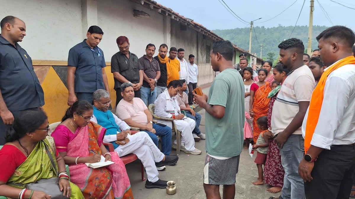 विस्थापितों को हक नहीं दिला रही सरकार: बाबूलाल