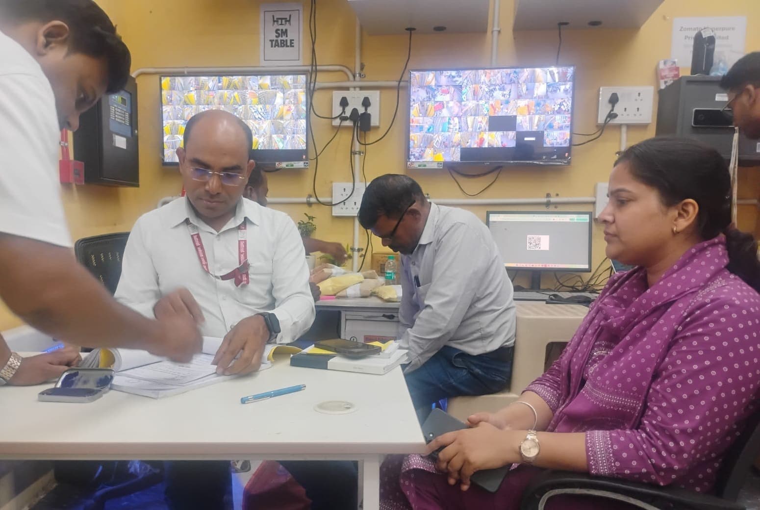 खाद्य सुरक्षा विभाग का जांच अभियान, चार खाद्य पदार्थों के नमूने संग्रहित