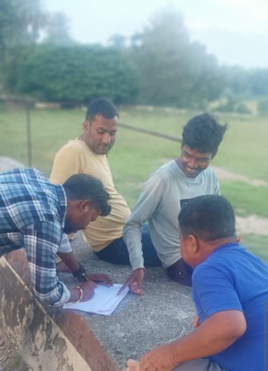 गो सम्मान आह्वान अभियान के तहत हस्ताक्षर अभियान जोरों पर, बरही प्रखंड से एक लाख हस्ताक्षर का लक्ष्य