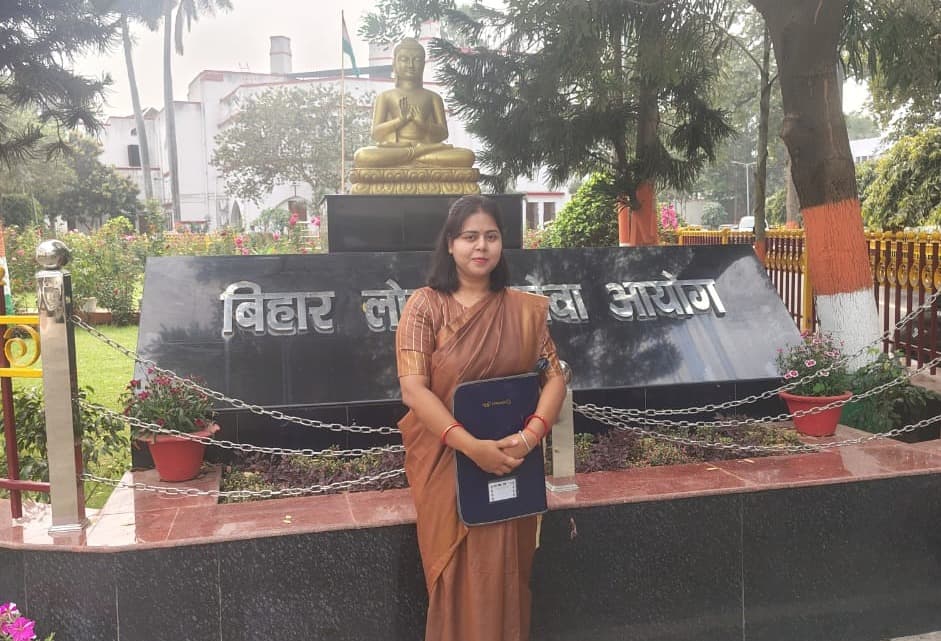 अभावों से प्रशासनिक सेवा तक: दीपशिखा ने लिखी संघर्ष और सफलता की प्रेरक कहानी