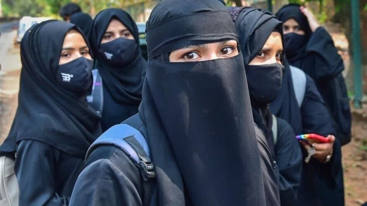 हिजाब बनाम स्कूल यूनिफॉर्म: इलाहाबाद हाईकोर्ट का बड़ा फैसला, मुस्लिम छात्रा की याचिका खारिज