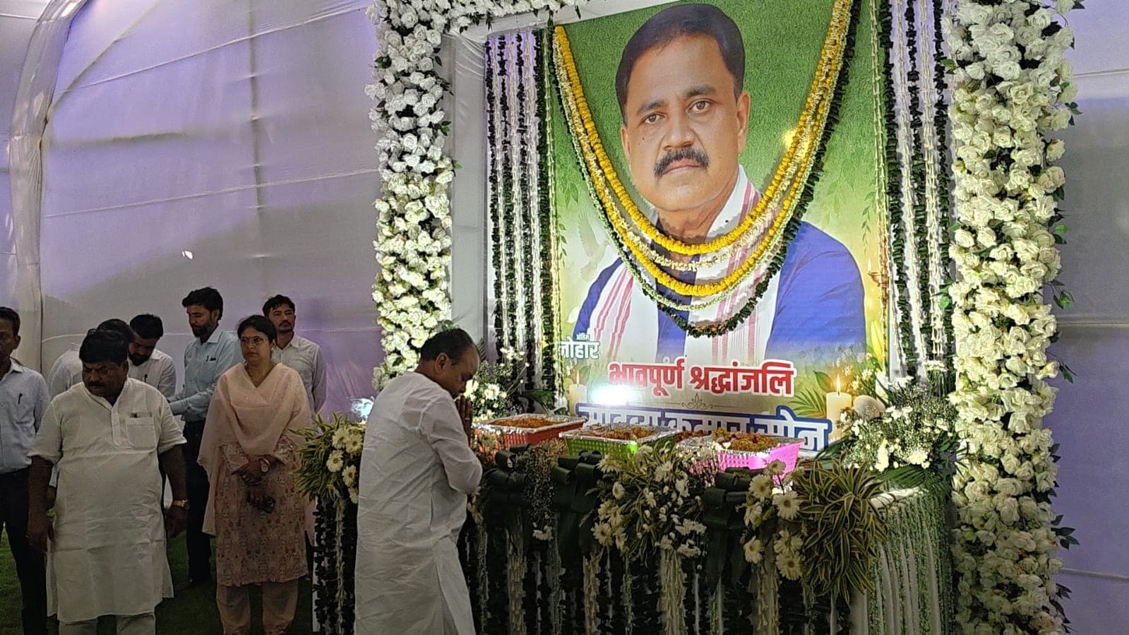 सुदिव्य सोनू के द्वादश कार्यक्रम में पहुंचे CM हेमंत सोरेन, श्रद्धांजलि देने उमड़ी भीड़