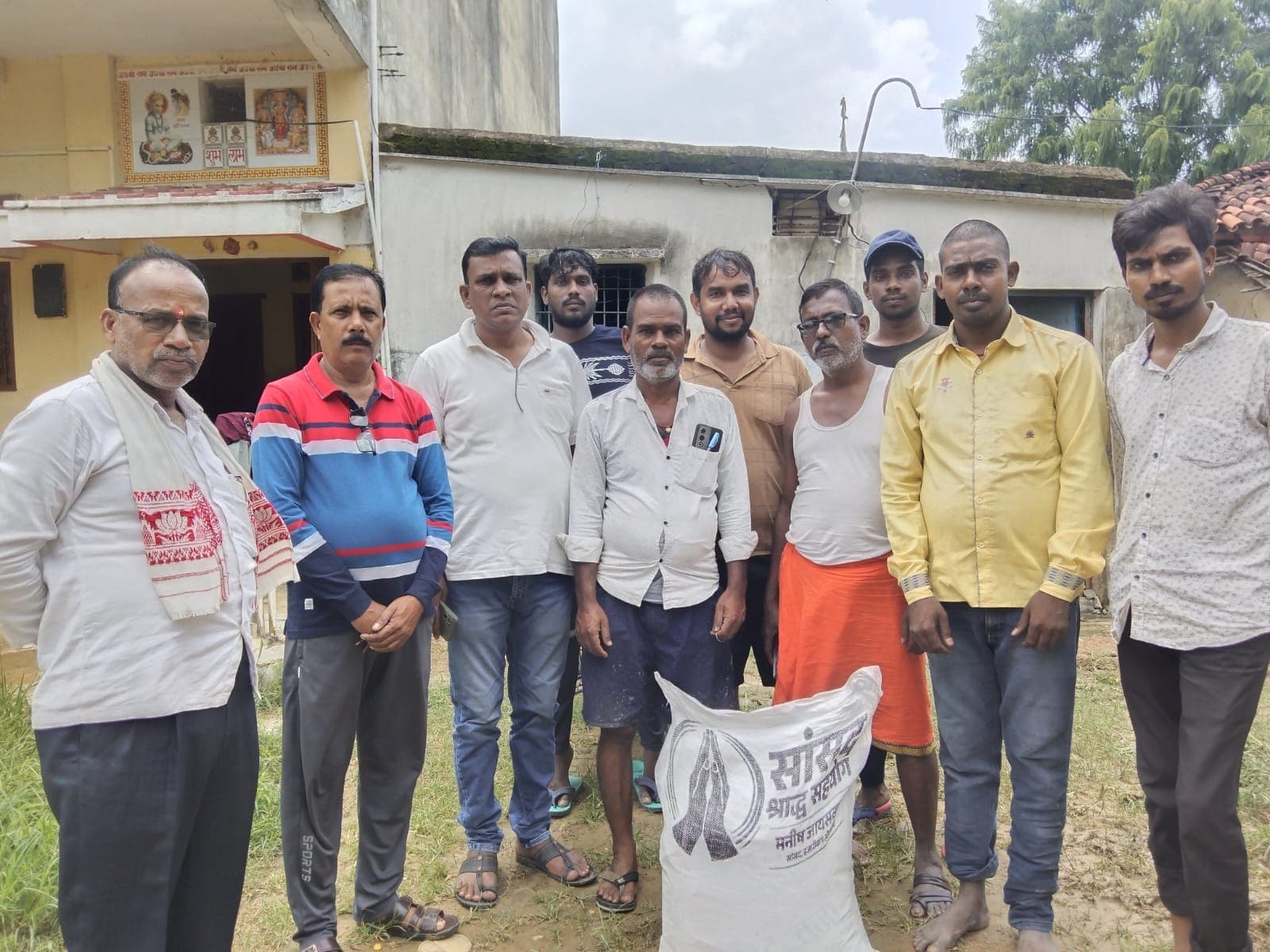 सांसद की पहल, शोकाकुल परिवारों को मिला सहारा
