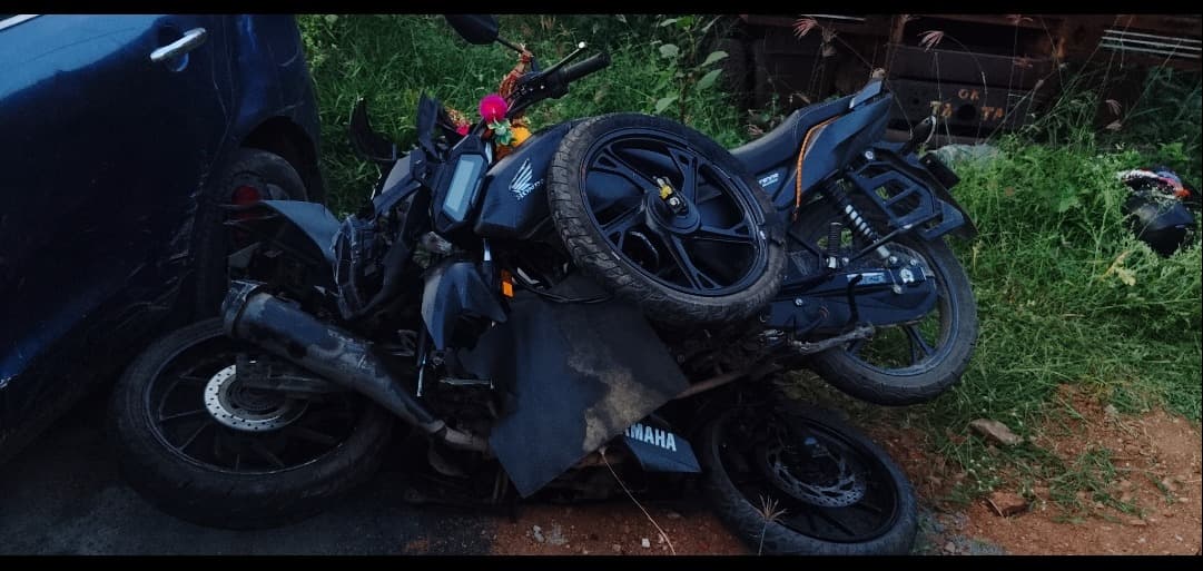 दो बाइक की टक्कर से बाइक पर सवार दोनों युवकों की मौत 