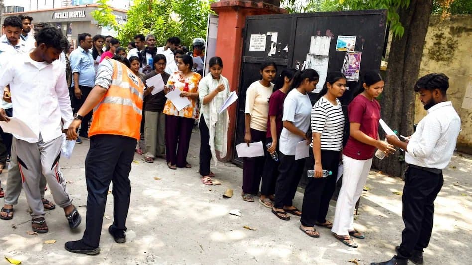 21 जून को NTA की अग्निपरीक्षा, दोबारा होगी NEET UG परीक्षा, छात्रों में संशय और चिंता बरकरार