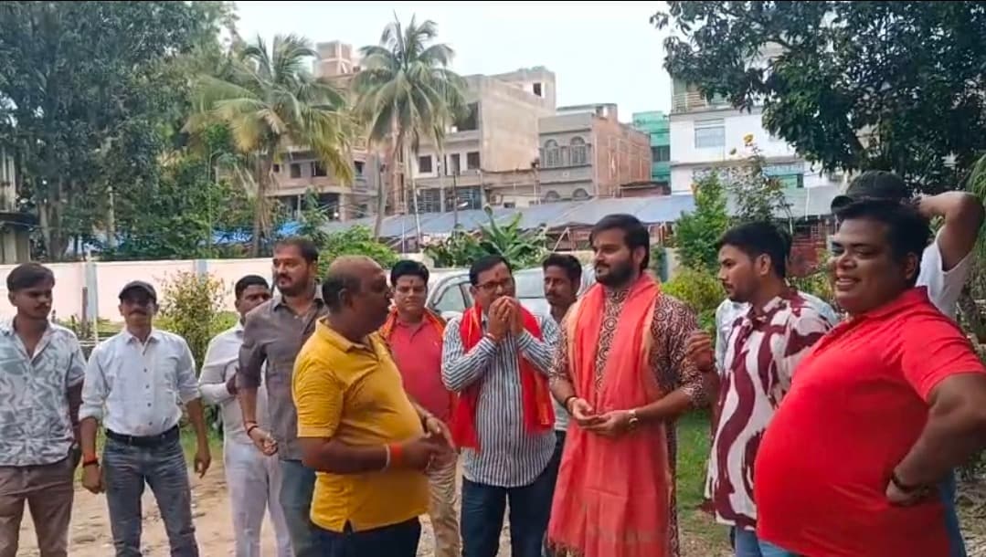 कांवरियों की सेवा में जुटी बैद्यनाथ चित्रगुप्त सभा, सिंगर कल्लू ने किया सेवा शिविर का उद्घाटन