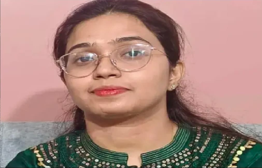 मां का साया बचपन में छूटा, नहीं टूटा हौसला: दूसरे प्रयास में हिमाली राज बनीं SDM