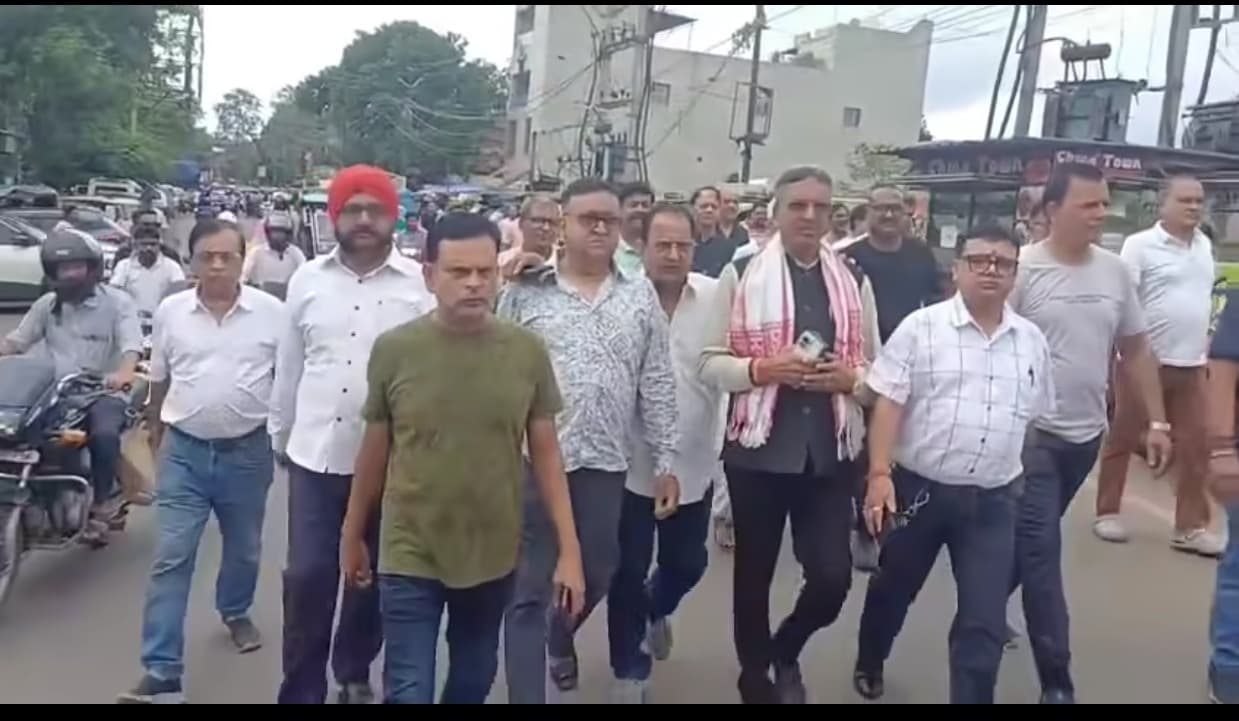 सुमित अग्रवाल हत्याकांड: न्याय की मांग को लेकर सड़कों पर उतरा जनसैलाब, दोषियों की जल्द गिरफ्तारी की उठी मांग