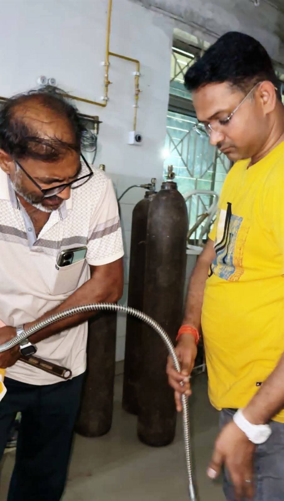 हजारीबाग: एसएनसीयू में ऑक्सीजन पाइप फटा, नवजात बाल बाल बचे