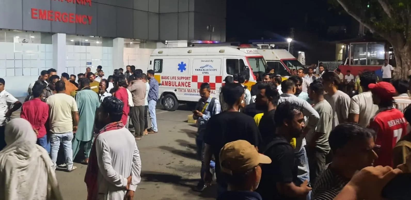 बर्मामाइंस में अपराधियों की ताबड़तोड़ फायरिंग, आफताब को लगी तीन गोली