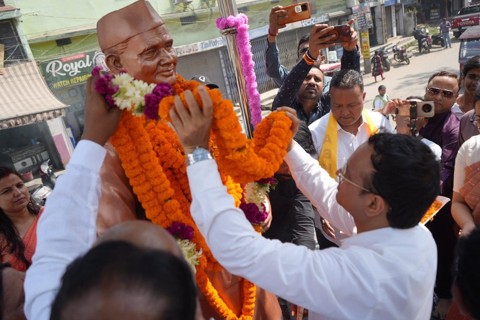 भारत रत्न लाल बहादुर शास्त्री जी 122वीं जयंती मनाई गई
