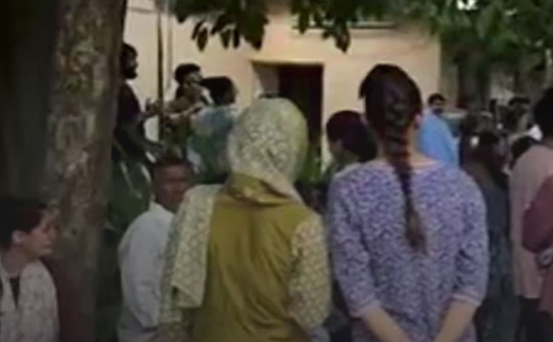 जयपुर में आयुष PG एंट्रेंस परीक्षा के दौरान बिजली गुल, ऑनलाइन पेपर ठप; अभ्यर्थियों का हंगामा