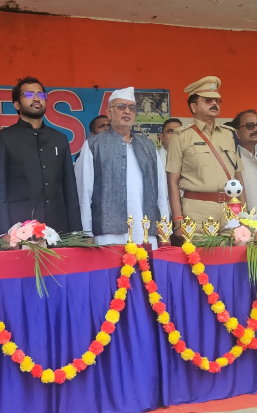 स्वतंत्रता दिवस पर बरही विधानसभा के विभिन्न क्षेत्र में विधायक मनोज यादव ने किया ध्वजारोहण, शहीद वीरेंद्र मेहता को दी श्रद्धांजलि