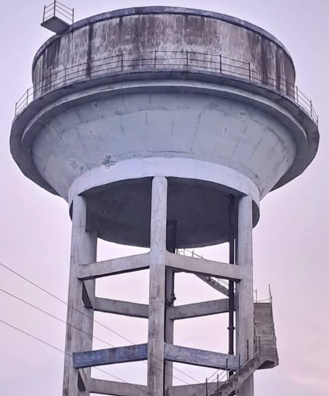 फुट वॉल्व खराब होने से चितरपुर में छह दिनों से पेयजलापूर्ति ठप