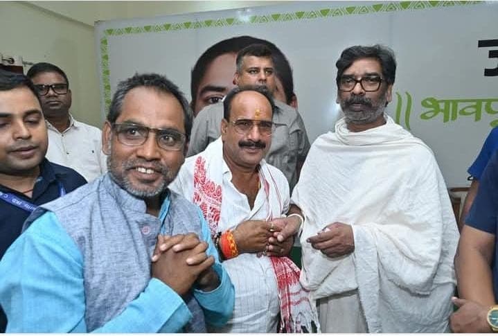 रूपी सोरेन के निधन से अपूरणीय क्षति, जेएमएम नेता बीरेंद्र राणा ने नेमरा पहुंचकर दी श्रद्धांजलि