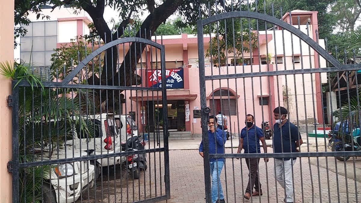 रांची में आरा गेट ब्रिज से कूदे दो नाबालिग छात्र, घायल