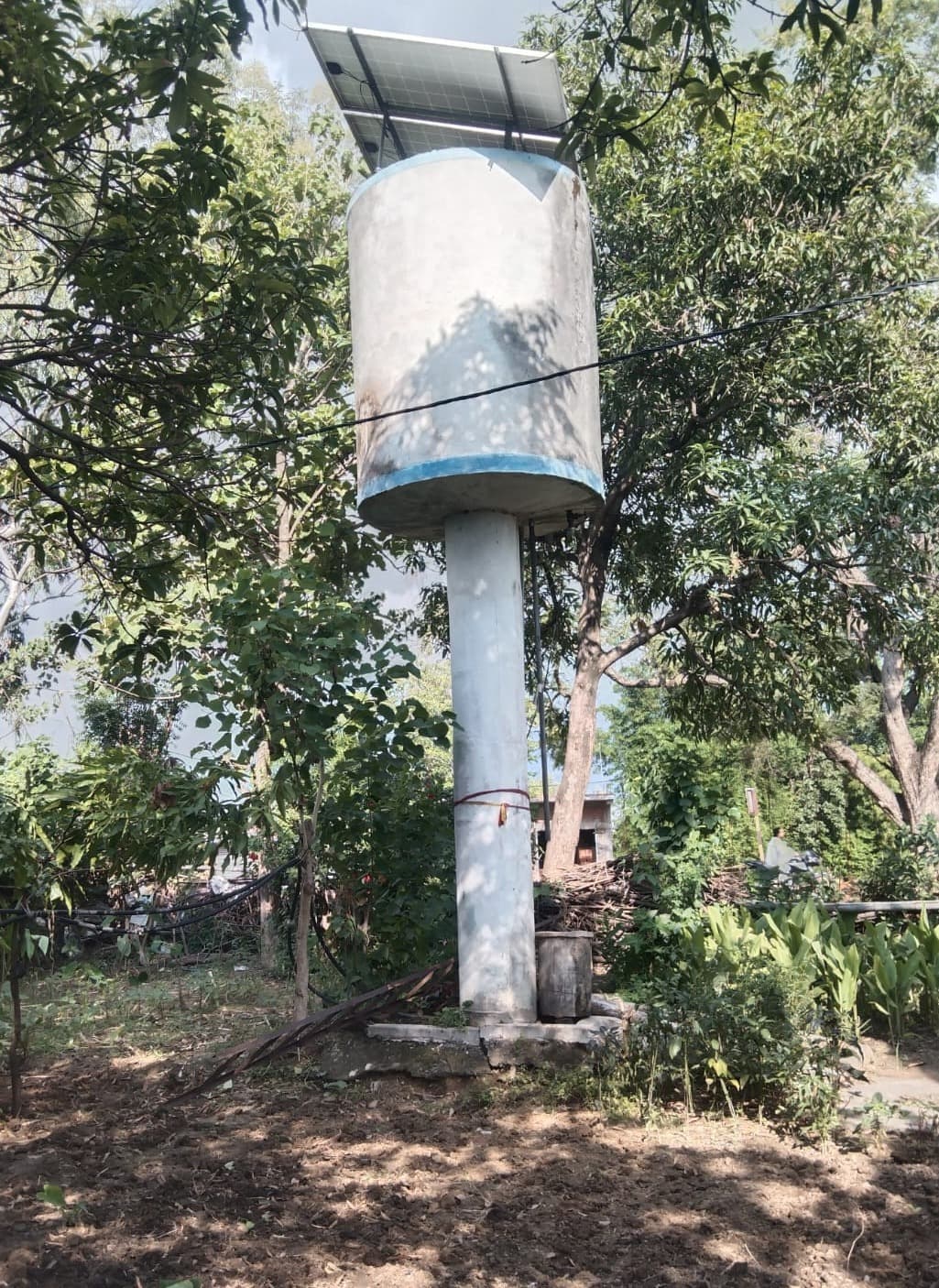 करोड़ों की जलापूर्ति योजना बनी शोपीस', चौपारण की 31 पानी टंकियों को लेकर उठे सवाल