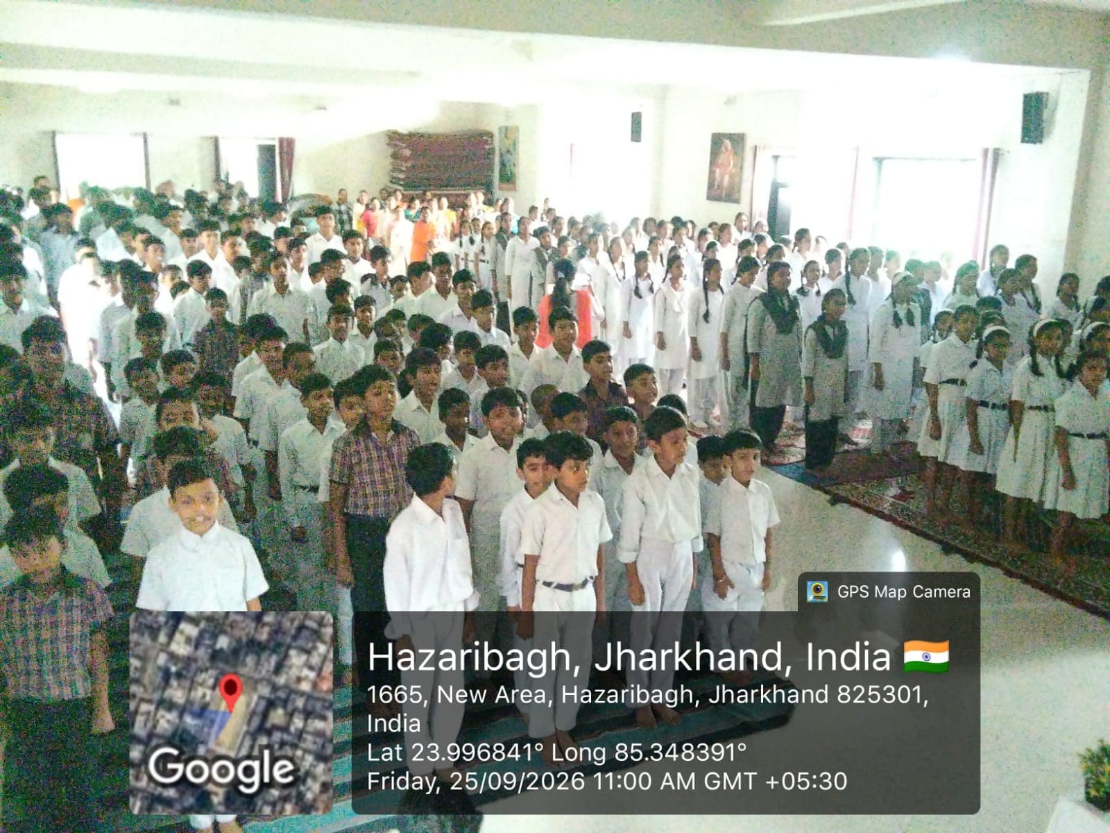 ‘वंदे मातरम’ के सामूहिक गायन से गूंजा सरस्वती शिशु विद्या मंदिर परिसर 