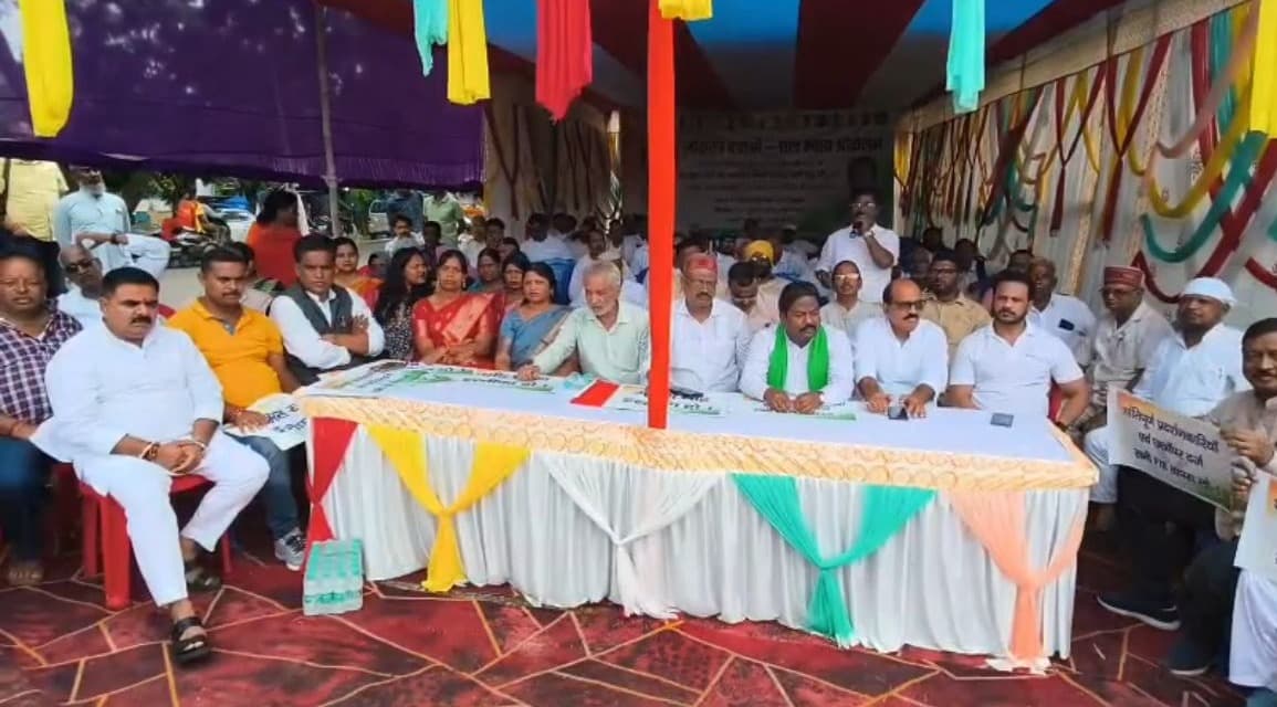 नीट पेपर लीक पर कांग्रेस का प्रचंड हल्लाबोल: "छात्रों के सपनों से खिलवाड़ नहीं होगा बर्दाश्त"