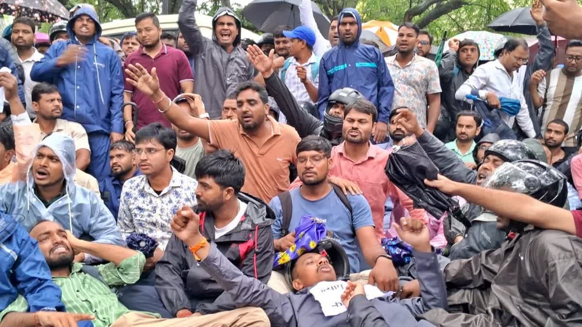 JSSC-CGL परीक्षा रद्द होने के बाद सफल अभ्यर्थियों का विरोध जारी, नौकरी बचाने की मांग