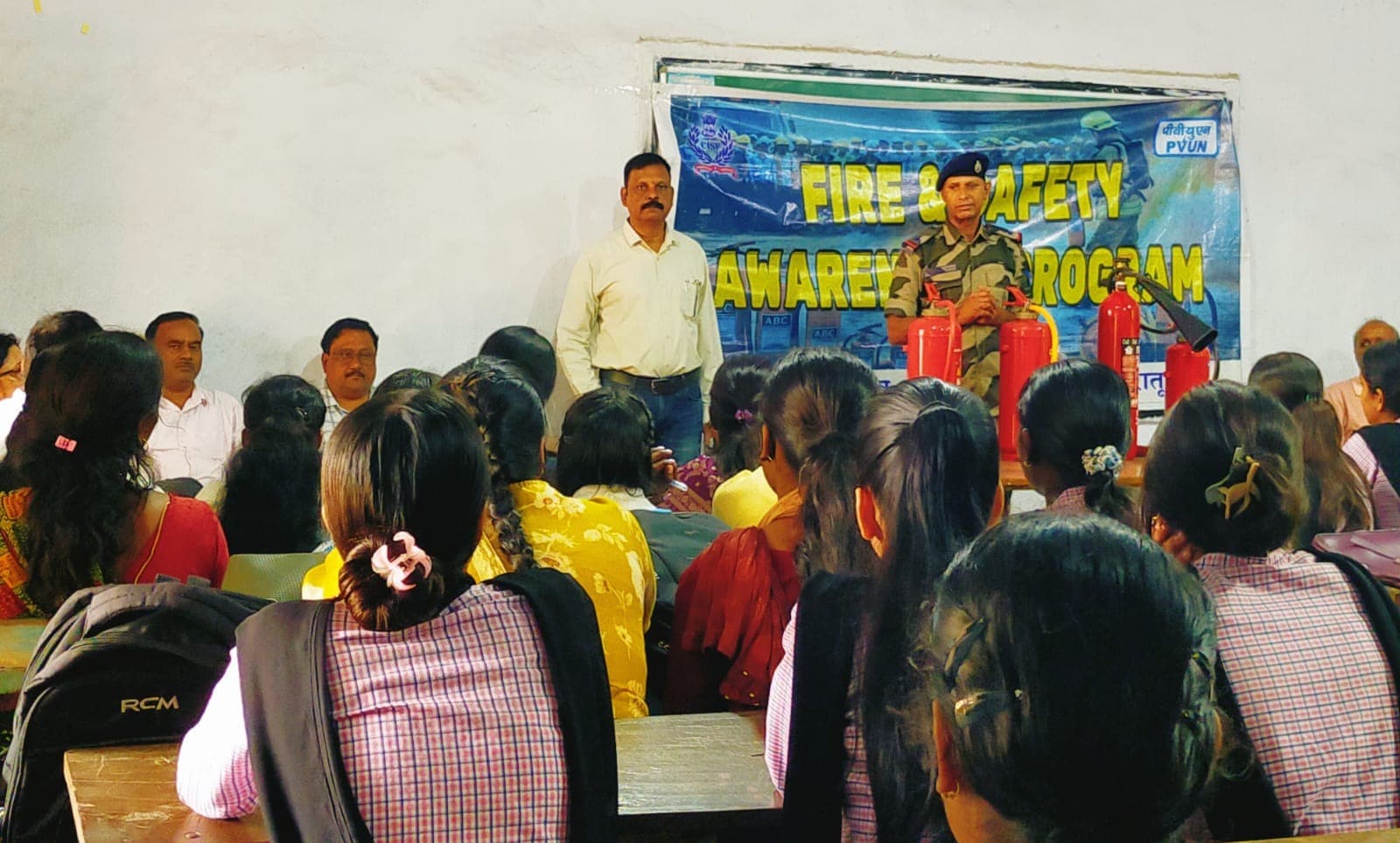 फायर फाइटिंग क्लास और लाइव डेमोंसट्रेशन से छात्रों में बढ़ेगी जागरूकता-डॉ कुमार मनोज 