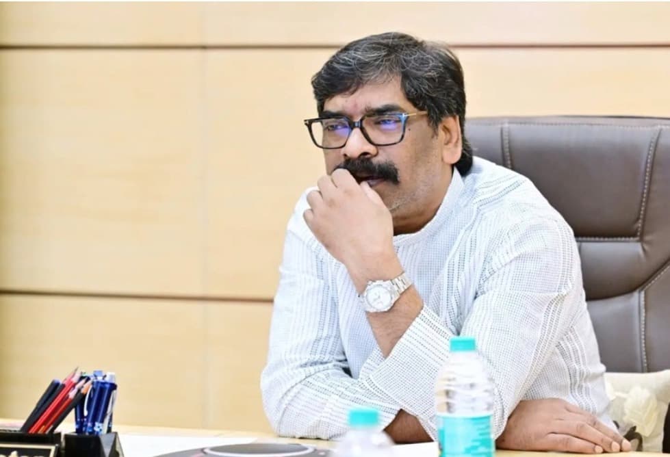 TDPL विवाद पर JMM का BJP पर हमला, दोहरे रवैये का लगाया आरोप
