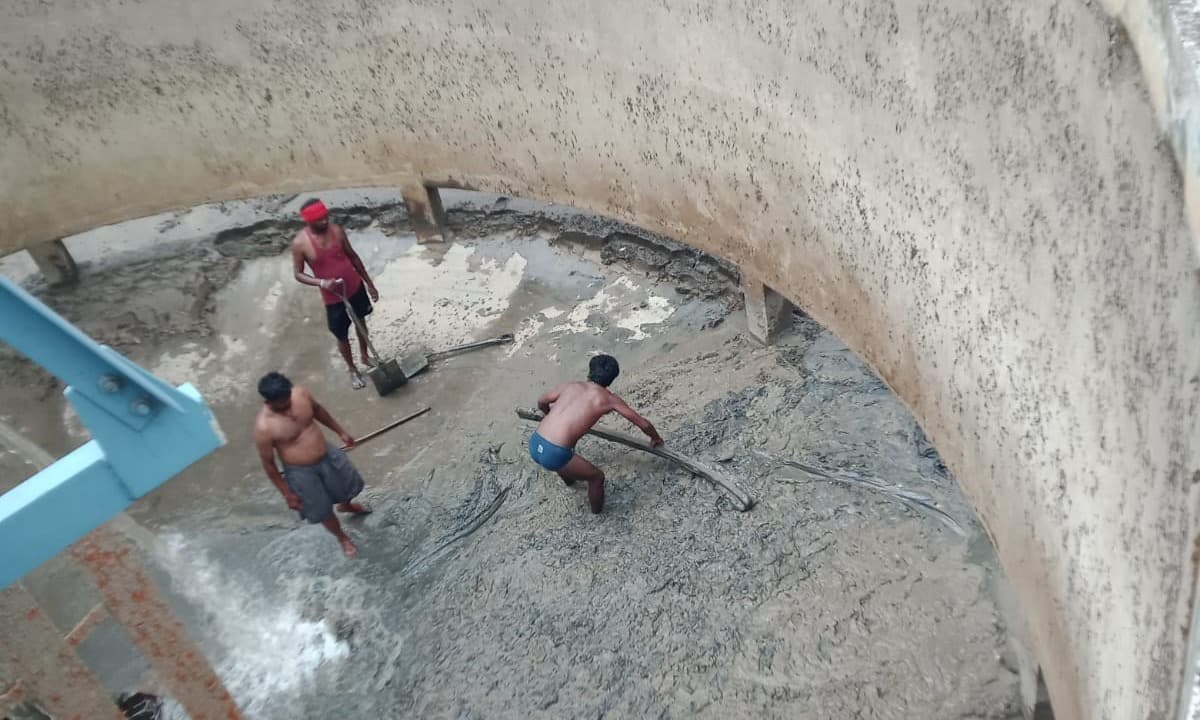 गंदे पानी की शिकायतों पर नगर परिषद फुसरो सक्रिय, जल टंकियों की विशेष सफाई अभियान शुरू