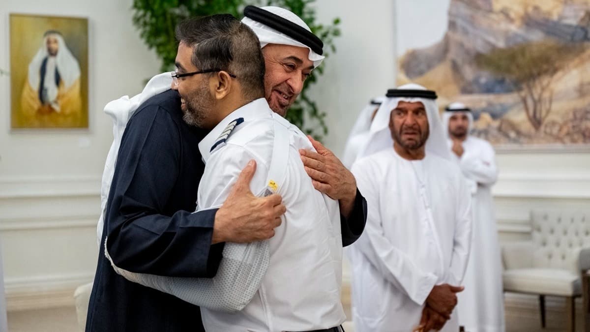 स्मित मच्छार से मिले UAE राष्ट्रपति, बोले- ठीक होकर मुझसे लड़ना सीखिए