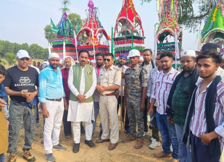 बरही के कई गांवों में मुहर्रम मेला का उद्घाटन, लाठी खेल से गंगा-जमुनी तहजीब हुई तरोताजा