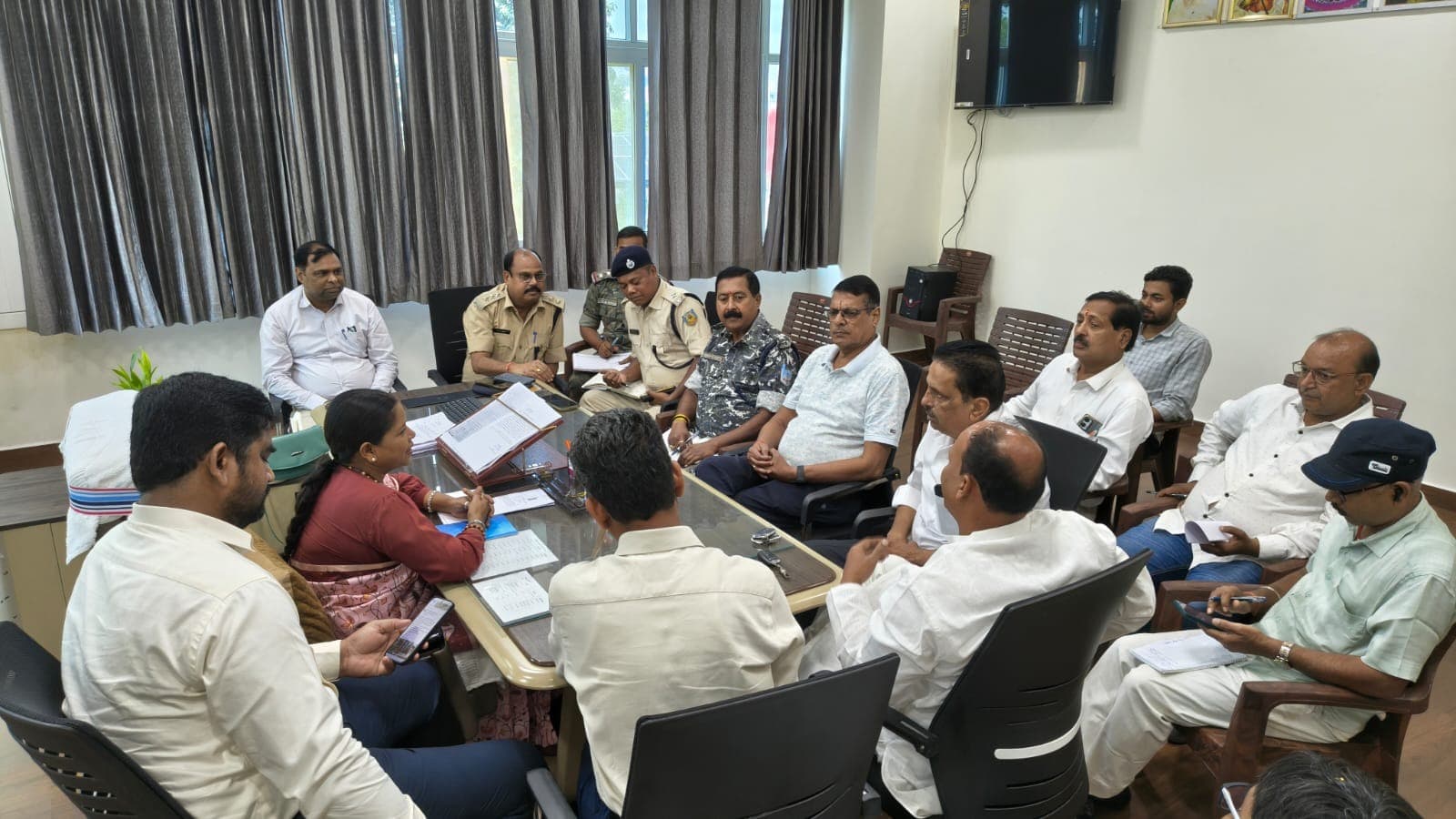 पर्व-त्योहारों को लेकर ट्रैफिक व्यवस्था दुरुस्त करने की तैयारी तेज