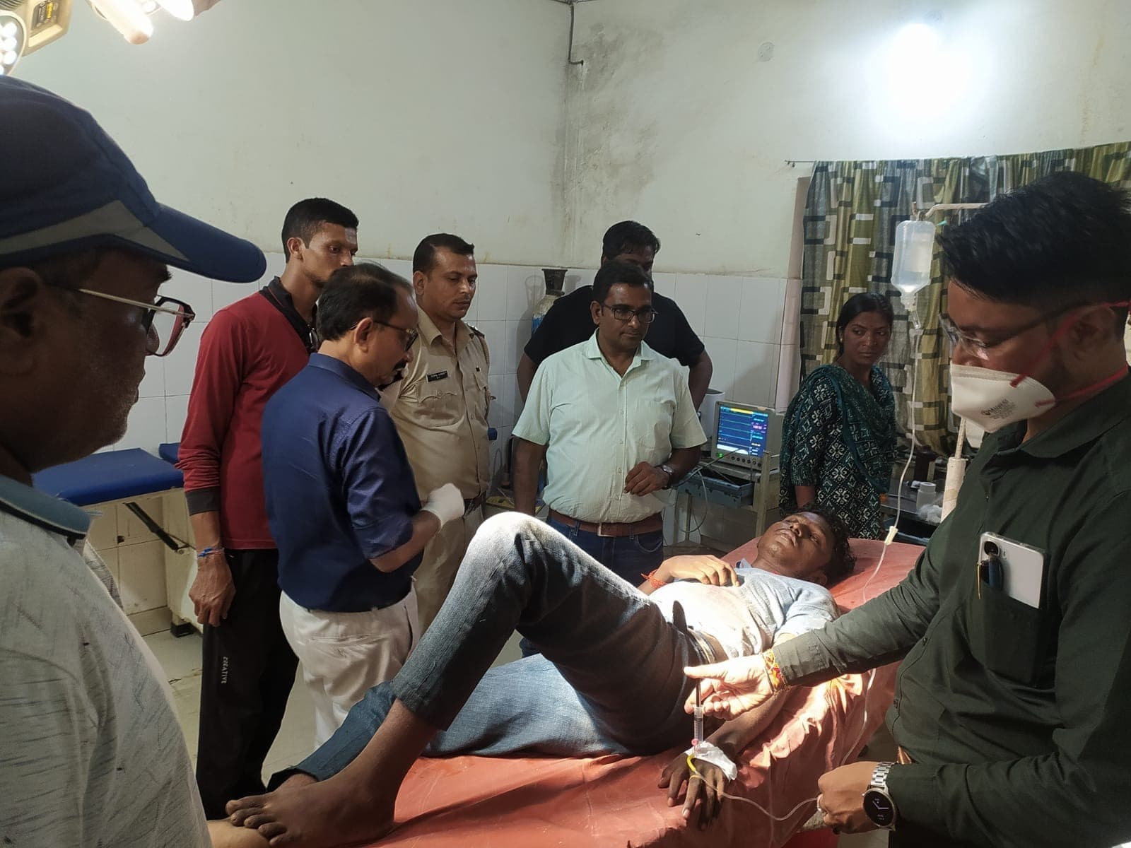 पुलिस मुठभेड़ में अफीम तस्कर को लगी गोली, रांची रेफर