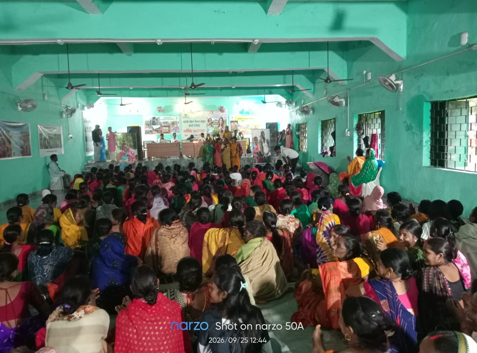 महिला किसानों को बाजार और बेहतर मूल्य दिलाने पर जोर