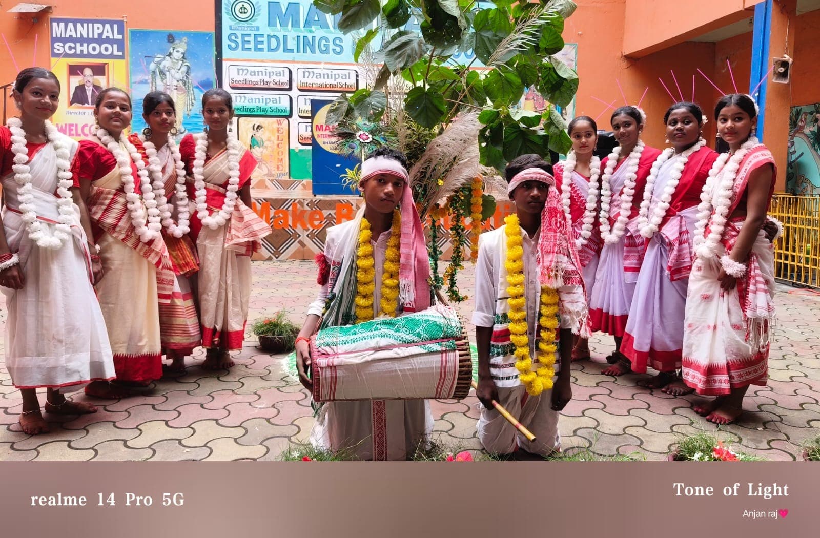 करमा गीत पर झूमे छात्र-शिक्षक, लोक संस्कृति के रंग में रंगा मणिपाल इंटरनेशनल स्कूल