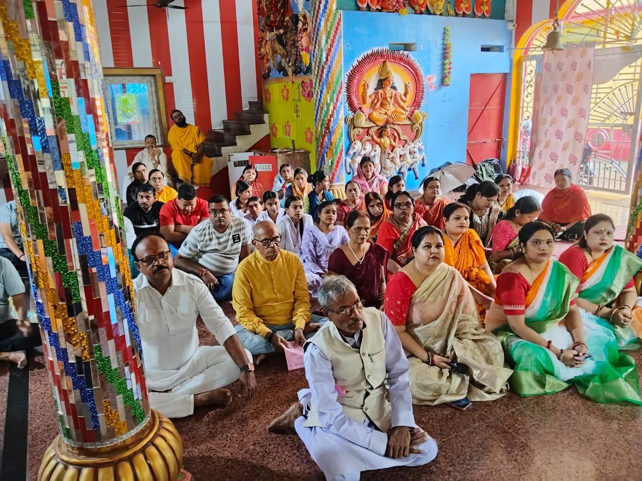 वंदे मातरम के सामूहिक गायन से गूंजा दक्षिणेश्वर काली मंदिर परिसर