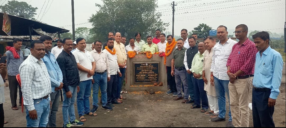 सेंट्रल सौंदा में विधायक ने किया ढाई किमी लंबी पीसीसी सड़क का शिलान्यास