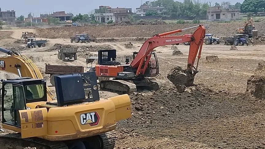 करोड़ों की योजना पर पर्दा क्यों? 20 दिन बाद भी नहीं लगा कार्य सूची बोर्ड, उठे पारदर्शिता पर सवाल