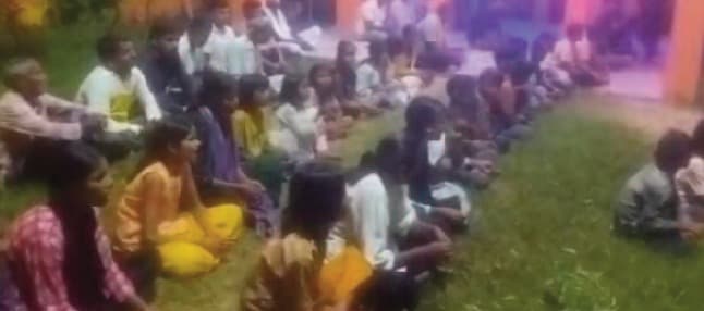 गौ माता को राष्ट्र माता का दर्जा दिलाने के लिए ग्रामीणों ने लिया संकल्प, गो सम्मान आह्वान अभियान के तहत कोयली गांव में हुई बैठक